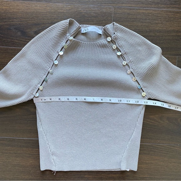 ZARA | Ribbed long sleeve - Picture 8 of 9